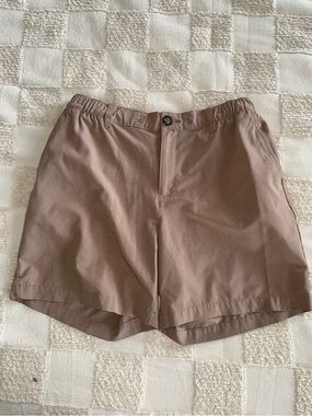 Chubbies Men's The New Avenue 6-inch Everywear shorts size L